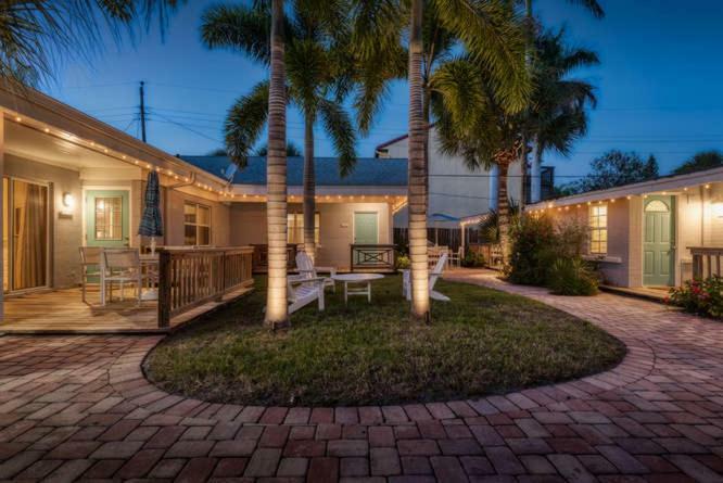 Blue Sage Hotel Siesta Key Buitenkant foto