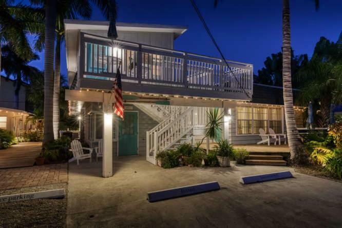 Blue Sage Hotel Siesta Key Buitenkant foto